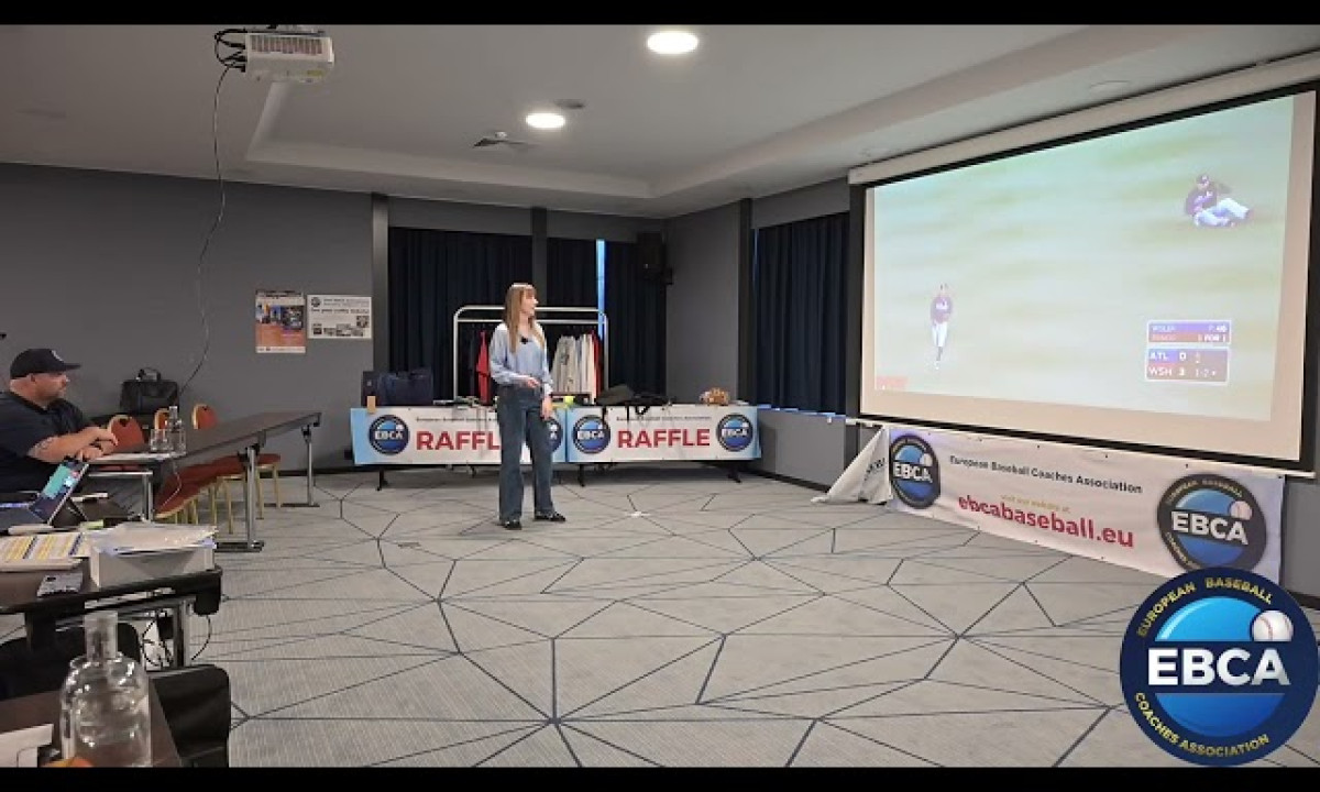 Pia Bartraij - Training the Decision-Maker in Baseball
